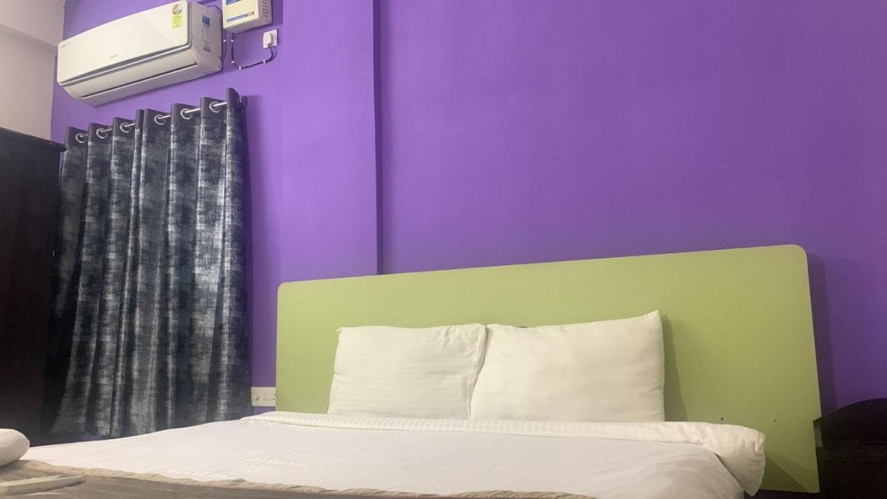 Homewood Suites Hyderabad Bagian luar foto