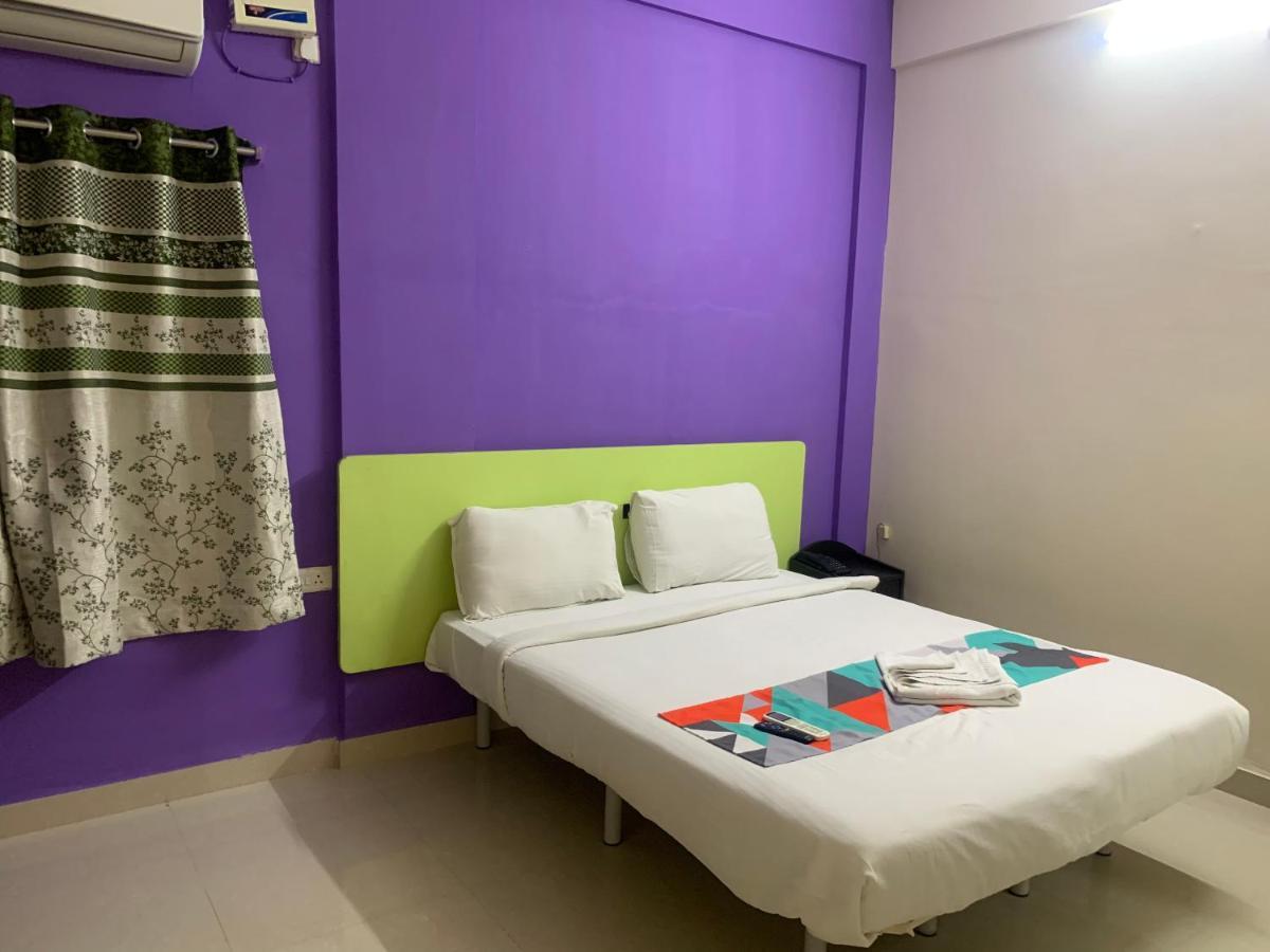 Homewood Suites Hyderabad Bagian luar foto