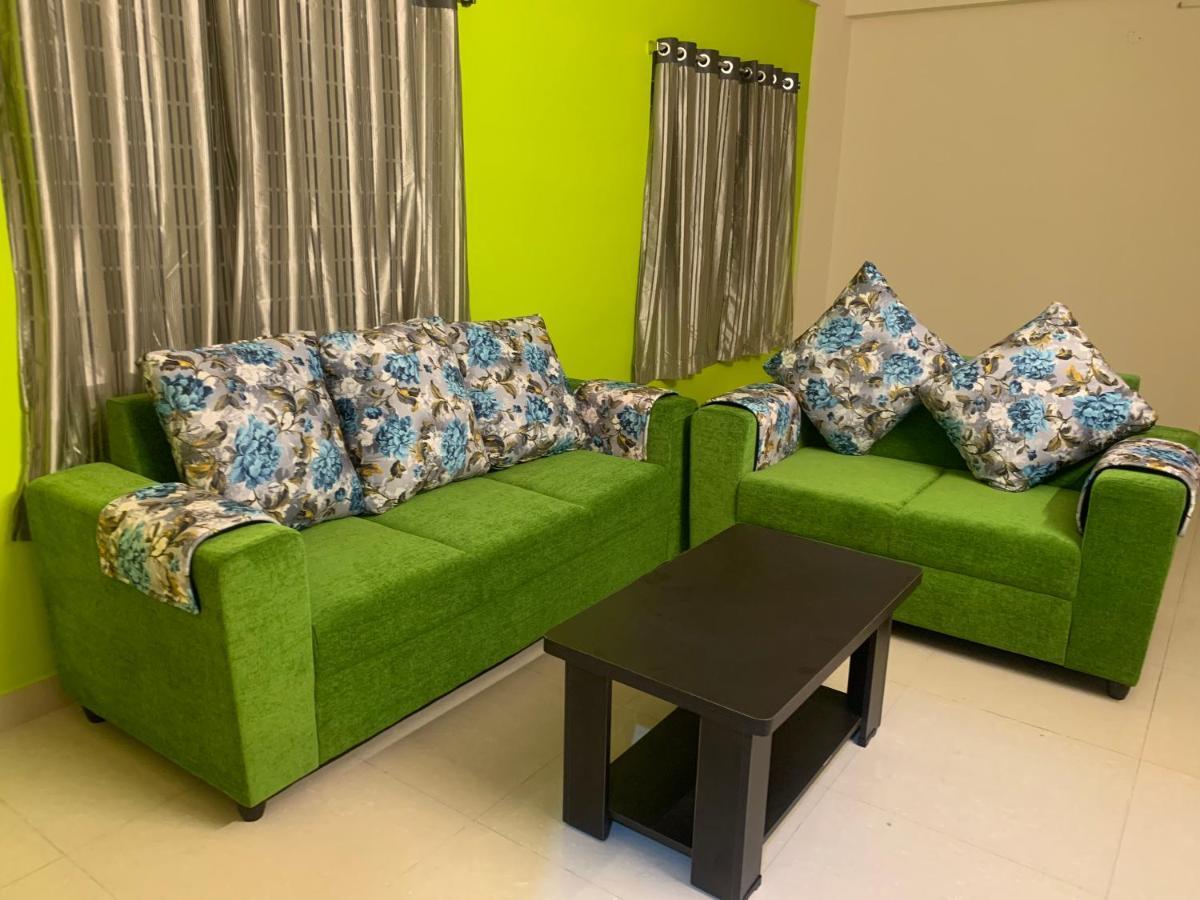Homewood Suites Hyderabad Bagian luar foto