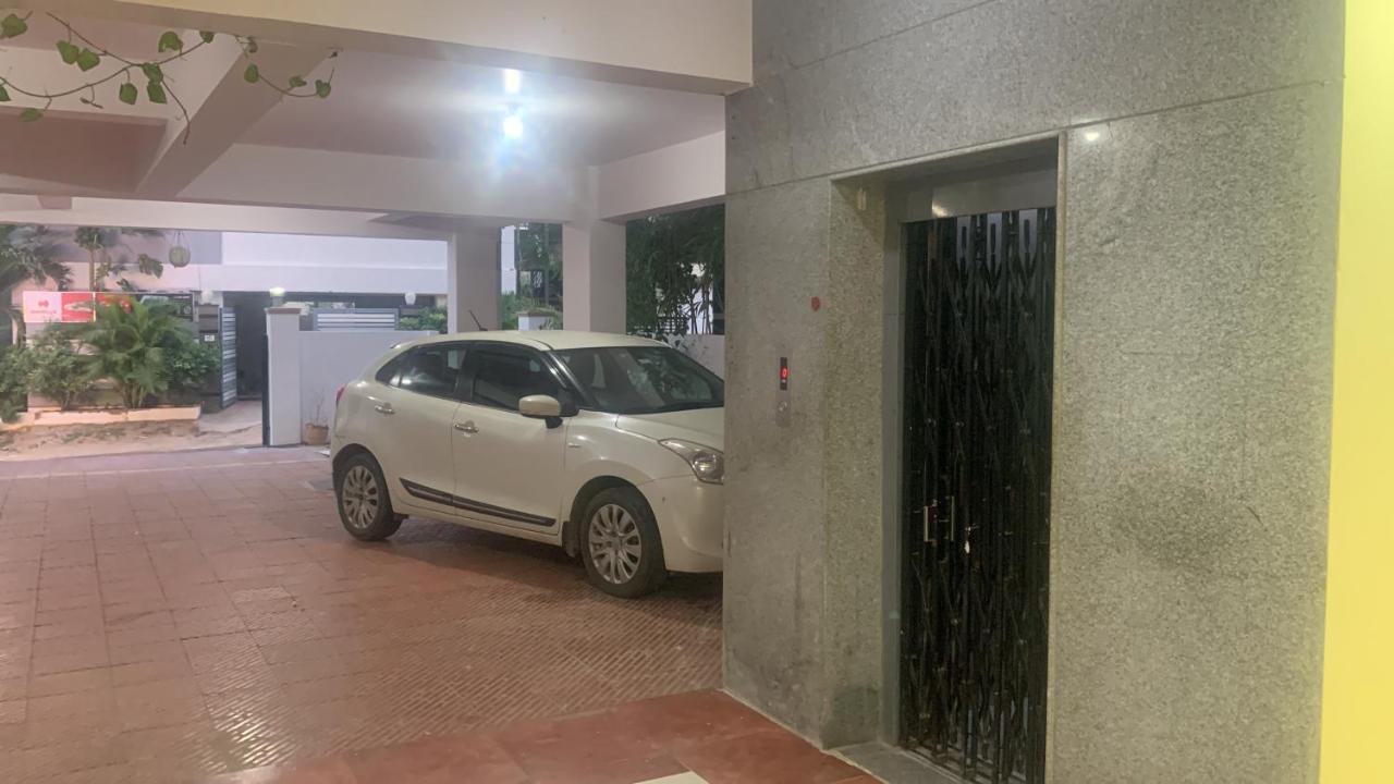 Homewood Suites Hyderabad Bagian luar foto